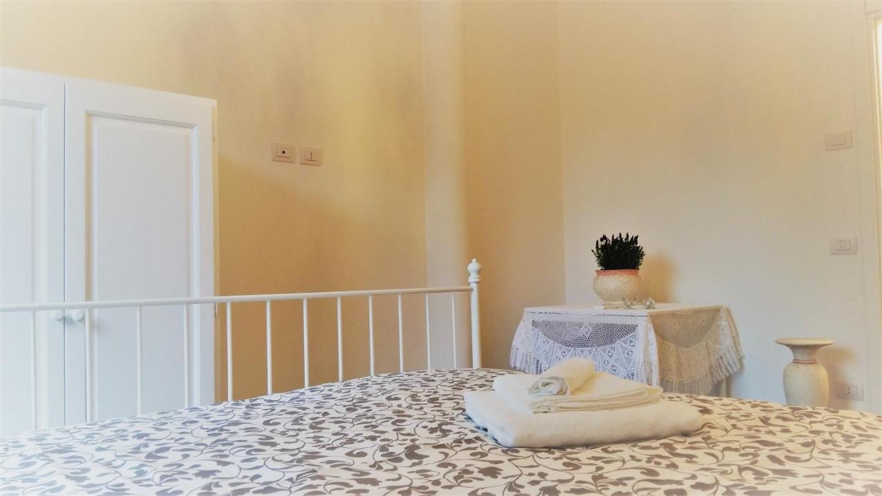 La Casa Dei Sogni Panzió Brugherio Kültér fotó